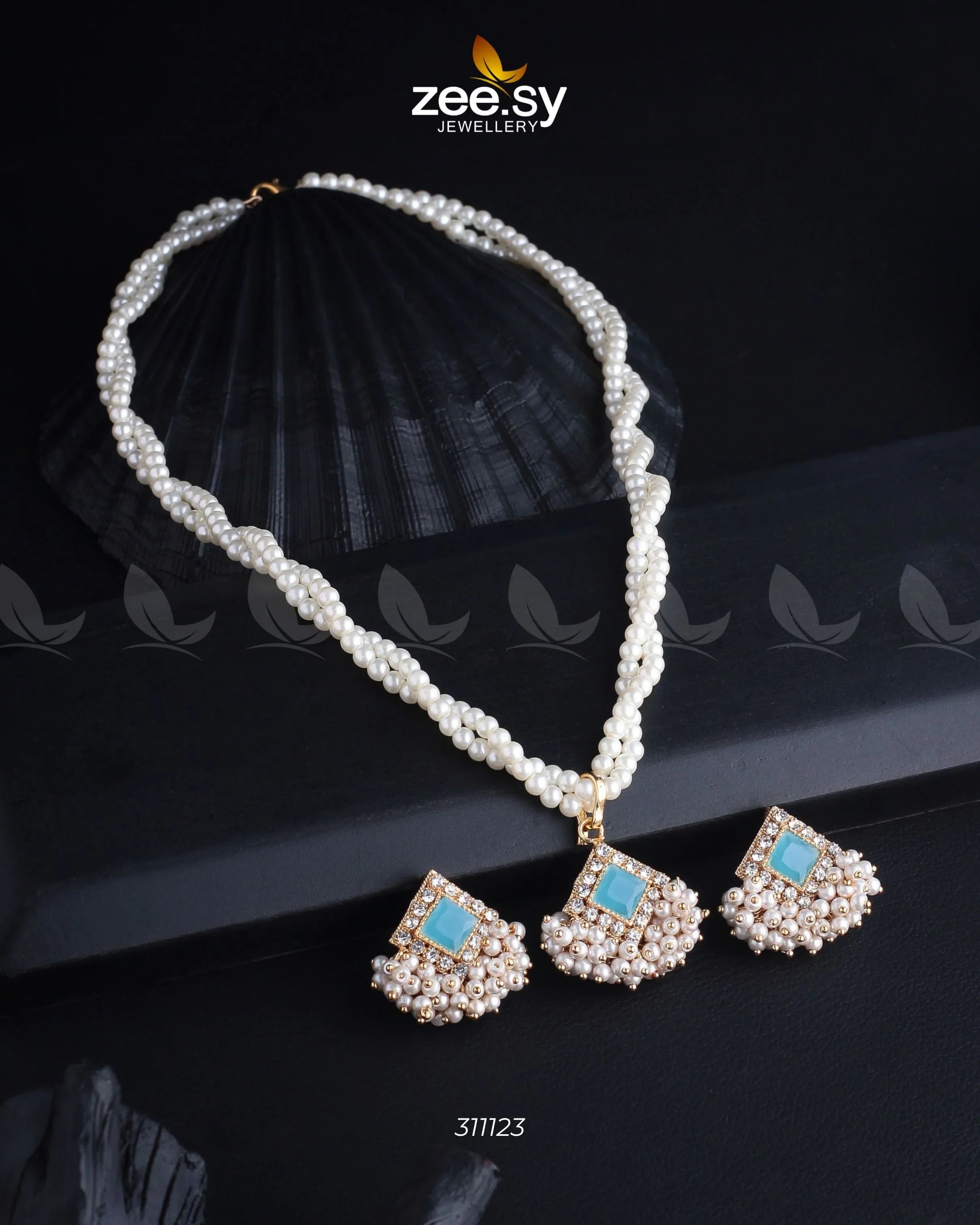 Pendant Necklace - Zeesy.pk
