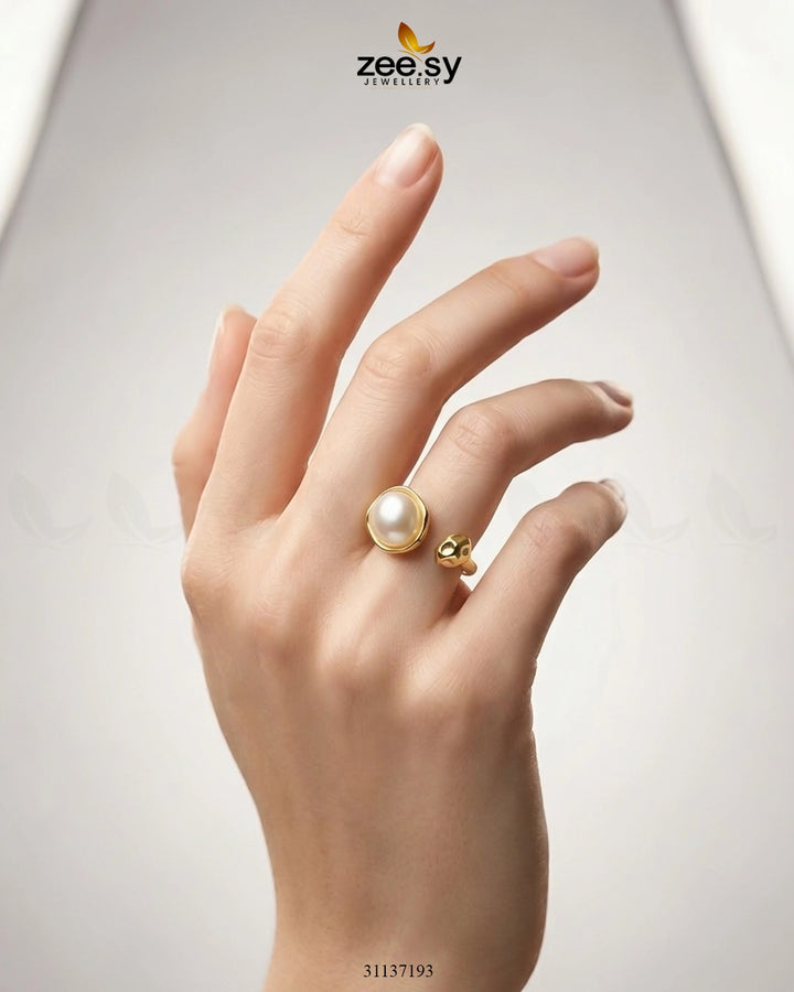 Essential Riviera Gilded Pearl Ring Finger Ring - Zeesy Jewellery Pakistan | Premium Artificial & Imitation Jewellery