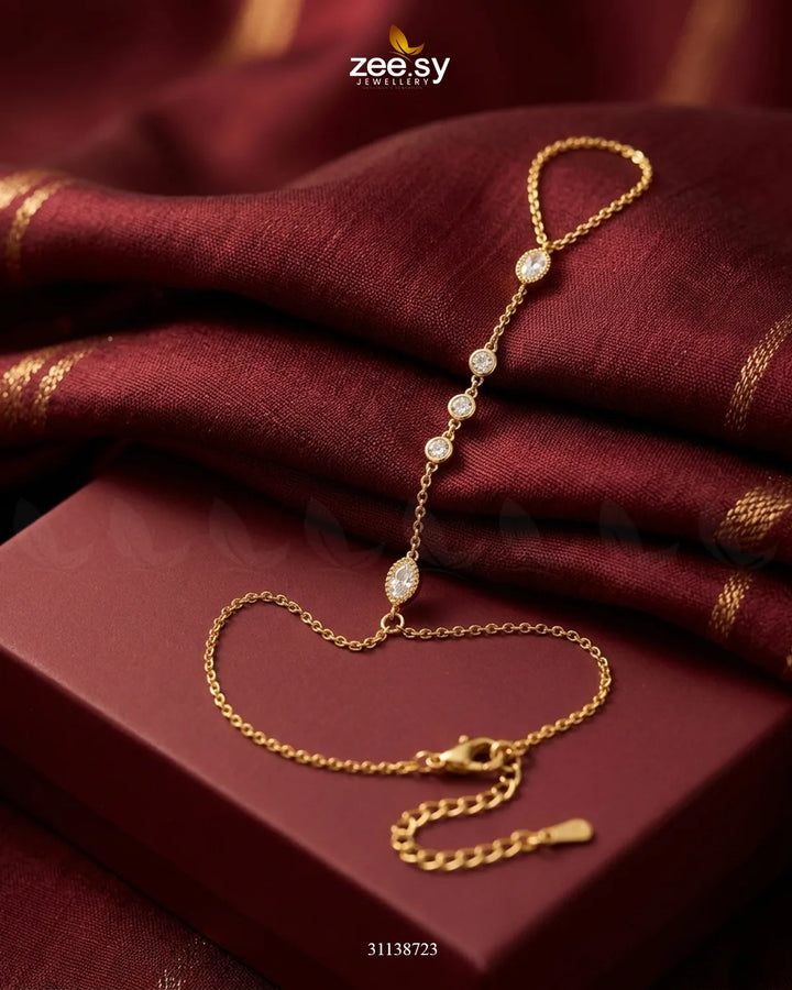 Gilded Crystal Link Finger Bracelet Bracelet - Zeesy Jewellery Pakistan | Premium Artificial & Imitation Jewellery