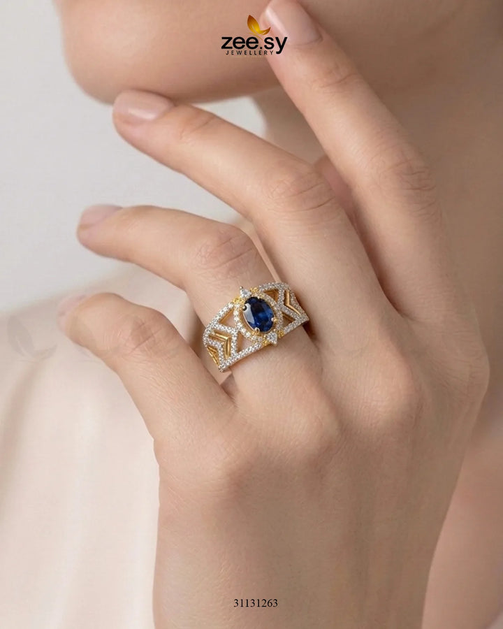 Golden Majestic Oval Stone Ring