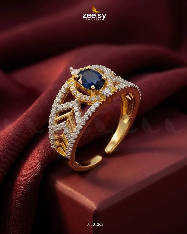 Golden Majestic Oval Stone Ring