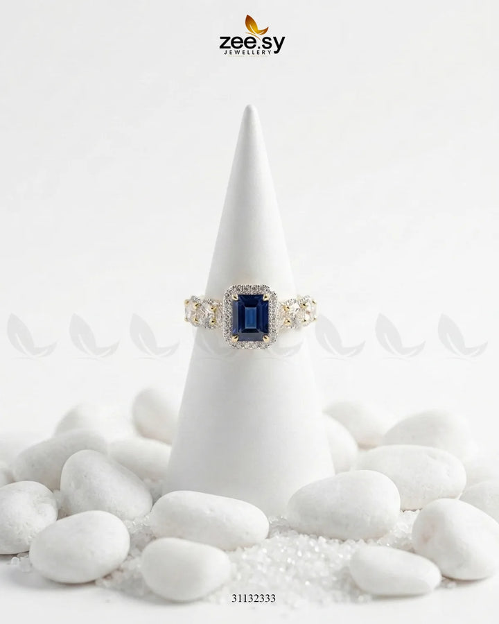 Golden Vintage Bold Stone Ring Golden Blue Finger Ring - Zeesy Jewellery Pakistan | Premium Artificial & Imitation Jewellery