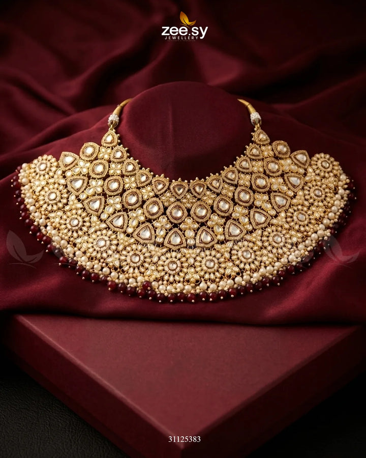 Luxurious Broad Carved Bridal Set Bridal Set - Zeesy Jewellery Pakistan | Premium Artificial & Imitation Jewellery