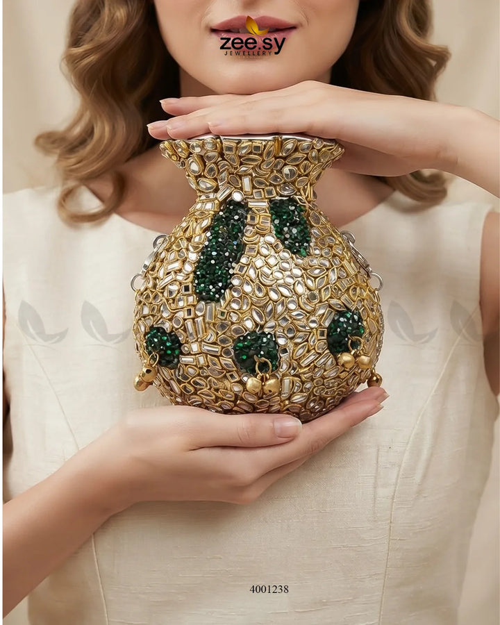 Luxury Kundan Potli Clutch Bag ACCESSORIES - Zeesy Jewellery Pakistan | Premium Artificial & Imitation Jewellery