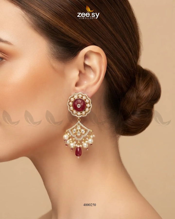 Noor Kundan Pearl Choker Set
