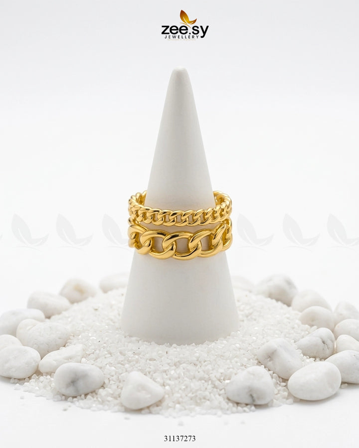 Radiant Morning Dew Gilded Ring Finger Ring - Zeesy Jewellery Pakistan | Premium Artificial & Imitation Jewellery