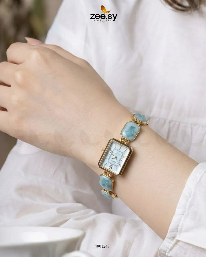 AJ03 Retro square dial watch with sky blue face and silver-tone case, stylish accessories for a vintage-inspired look.