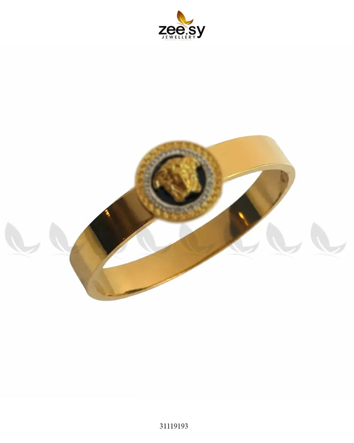 Shard Medusa Head Bracelet