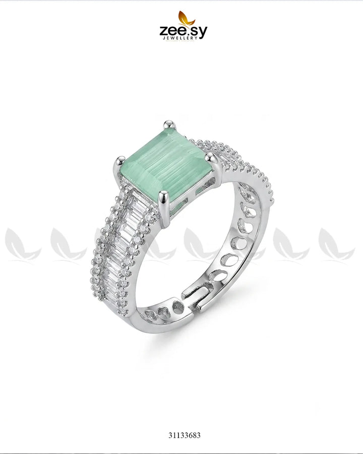 Silver Pretty Bold Stone Ring Finger Ring - Zeesy Jewellery Pakistan | Premium Artificial & Imitation Jewellery