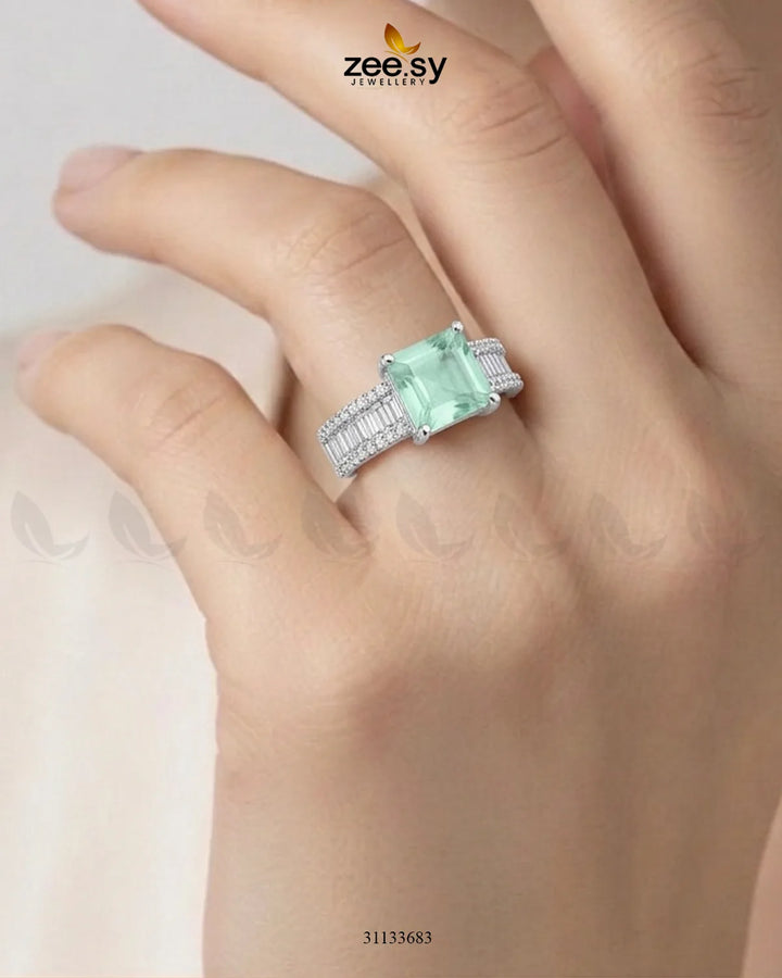 Silver Pretty Bold Stone Ring Finger Ring - Zeesy Jewellery Pakistan | Premium Artificial & Imitation Jewellery