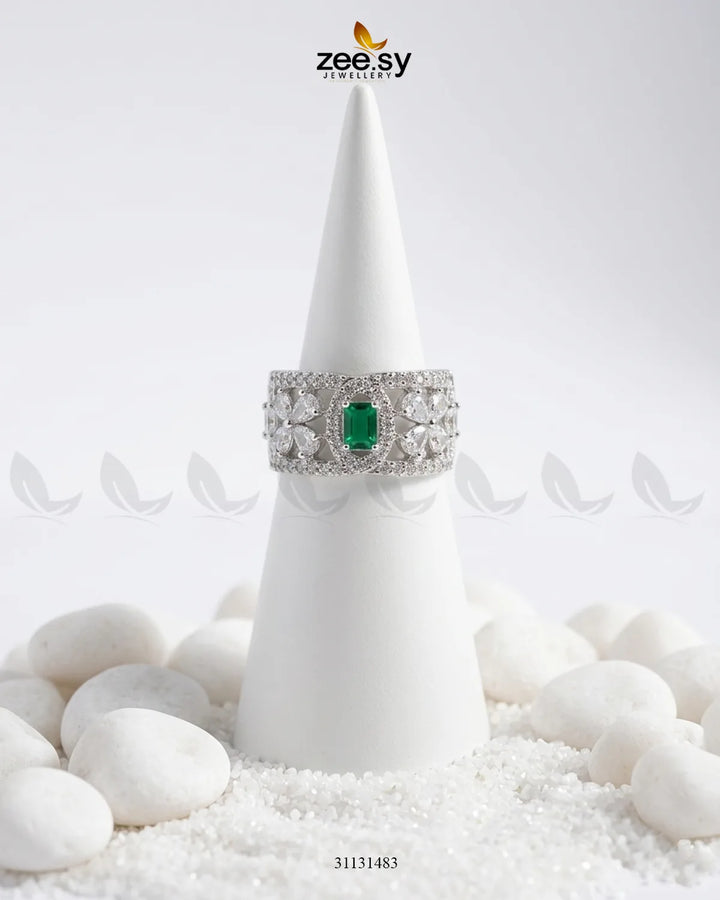 Silver Royal Oval Stone Ring Finger Ring - Zeesy Jewellery Pakistan | Premium Artificial & Imitation Jewellery