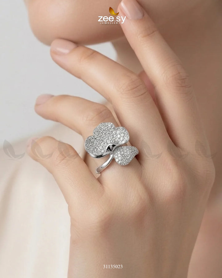 Silver Statement Gemstone Ring Finger Ring - Zeesy Jewellery Pakistan | Premium Artificial & Imitation Jewellery