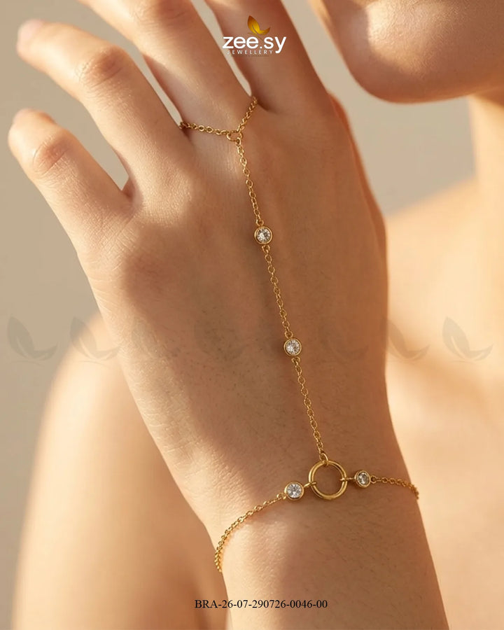 Slim Center Circle Stone Bracelet Bracelet - Zeesy Jewellery Pakistan | Premium Artificial & Imitation Jewellery