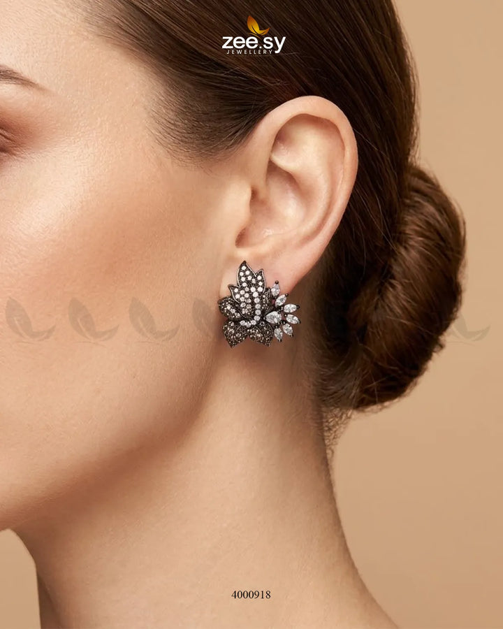 Starlight Floral Zircon Earrings - Metallic