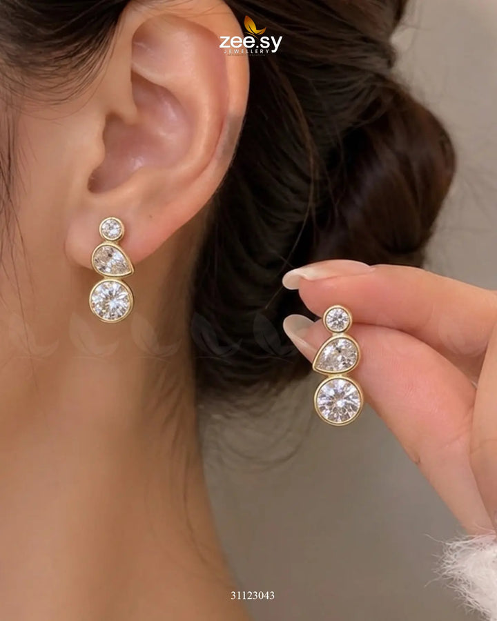 Tatiana Glam Crystal Studs Earrings Earrings - Zeesy Jewellery Pakistan | Premium Artificial & Imitation Jewellery