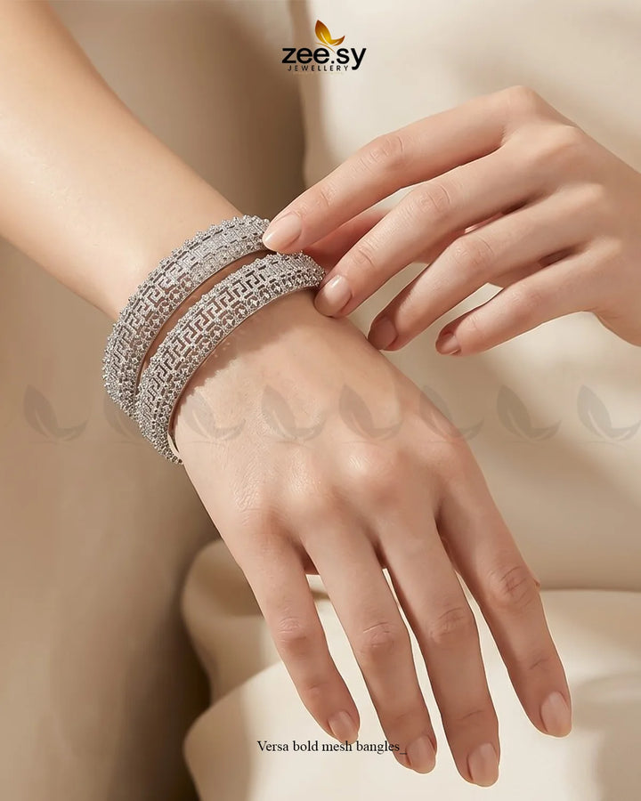 Versa Bold Mesh Bangles
