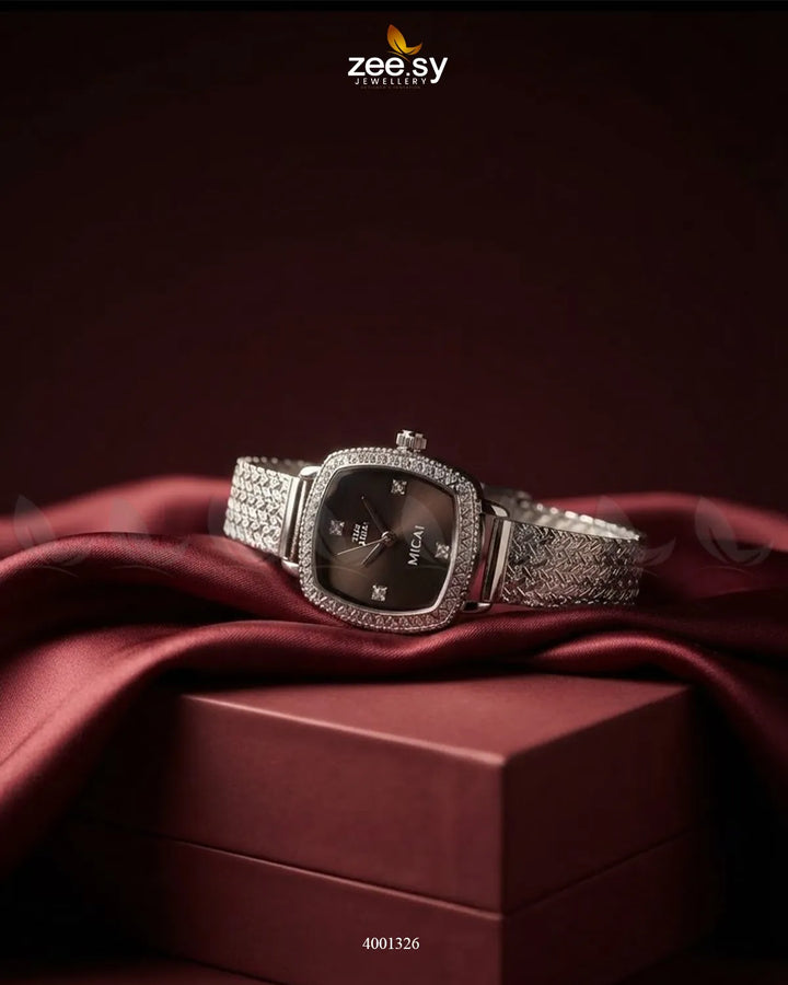 Wave Cushion Mesh Watch