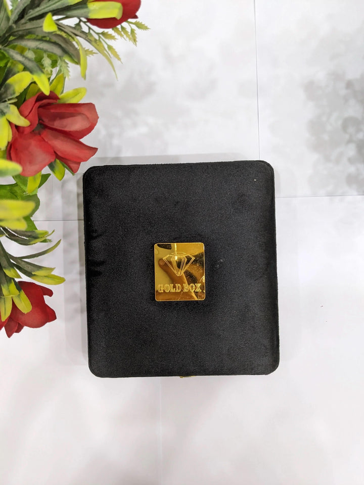Premium Velvet Box Locket Set Box ACCESSORIES - Zeesy Jewellery Pakistan | Premium Artificial & Imitation Jewellery