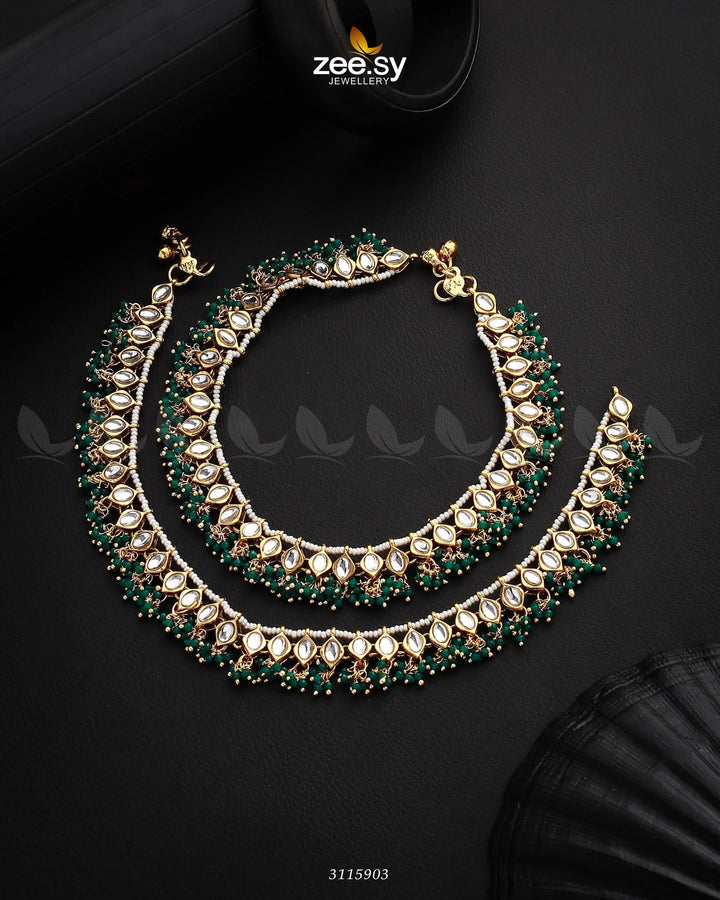 Demantoid Anklets Anklets - Zeesy Jewellery Pakistan | Premium Artificial & Imitation Jewellery