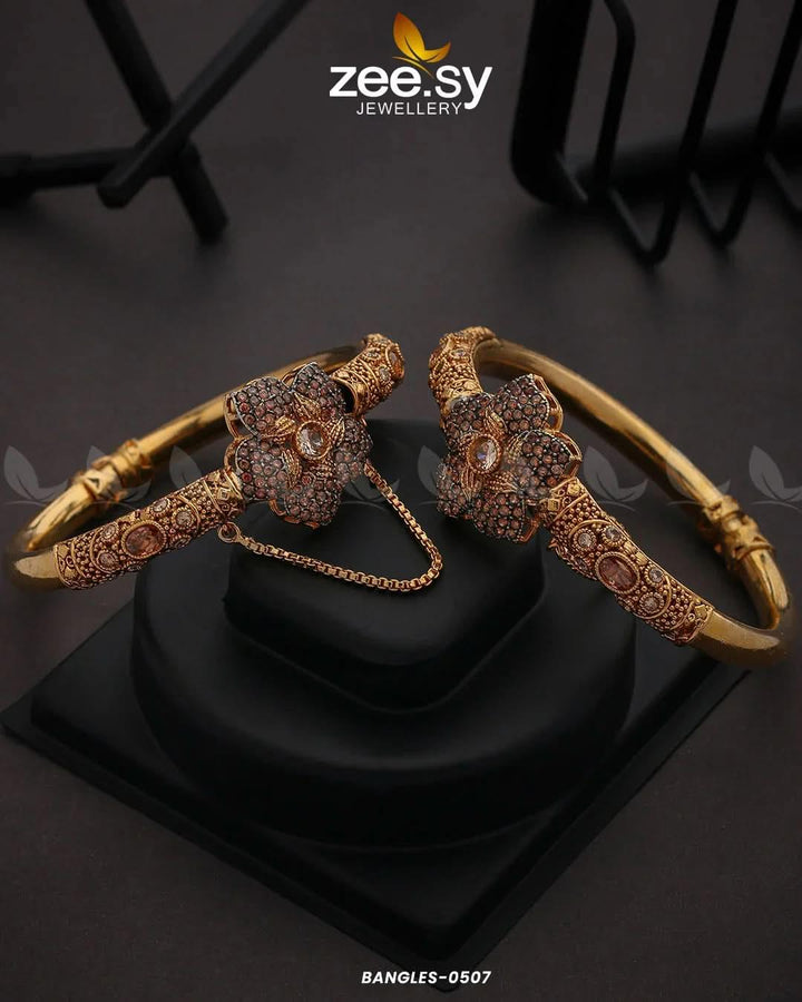 Floral Bold Gemstone Bangles Champagne Bangles - Zeesy Jewellery Pakistan | Premium Artificial & Imitation Jewellery