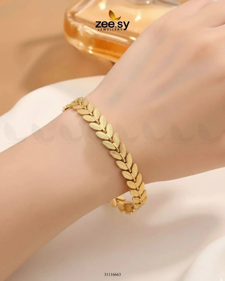 Frost Bracelet Bracelet - Zeesy Jewellery Pakistan | Premium Artificial & Imitation Jewellery