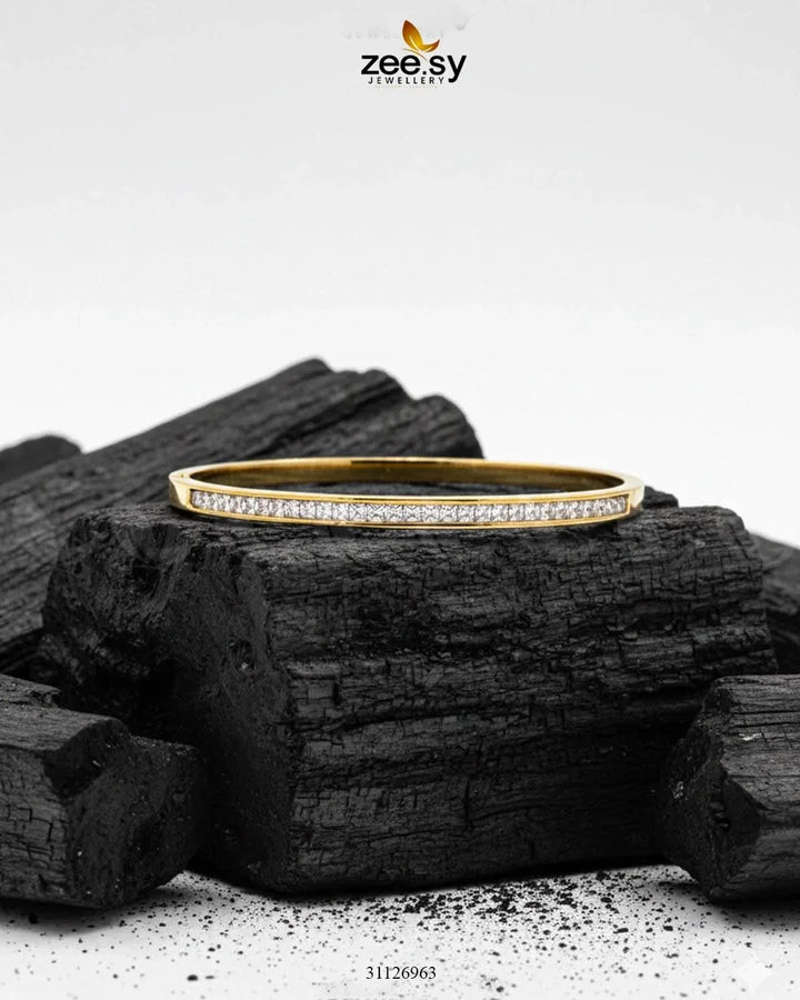 Sparkly Cluster Pave Bracelet Bracelet - Zeesy Jewellery Pakistan | Premium Artificial & Imitation Jewellery