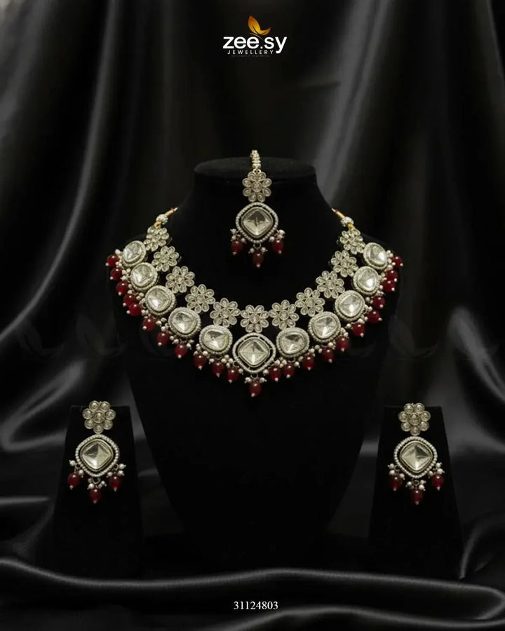 Royal Tradiitional Crystal Bridal Set Bridal Set - Zeesy Jewellery Pakistan | Premium Artificial & Imitation Jewellery