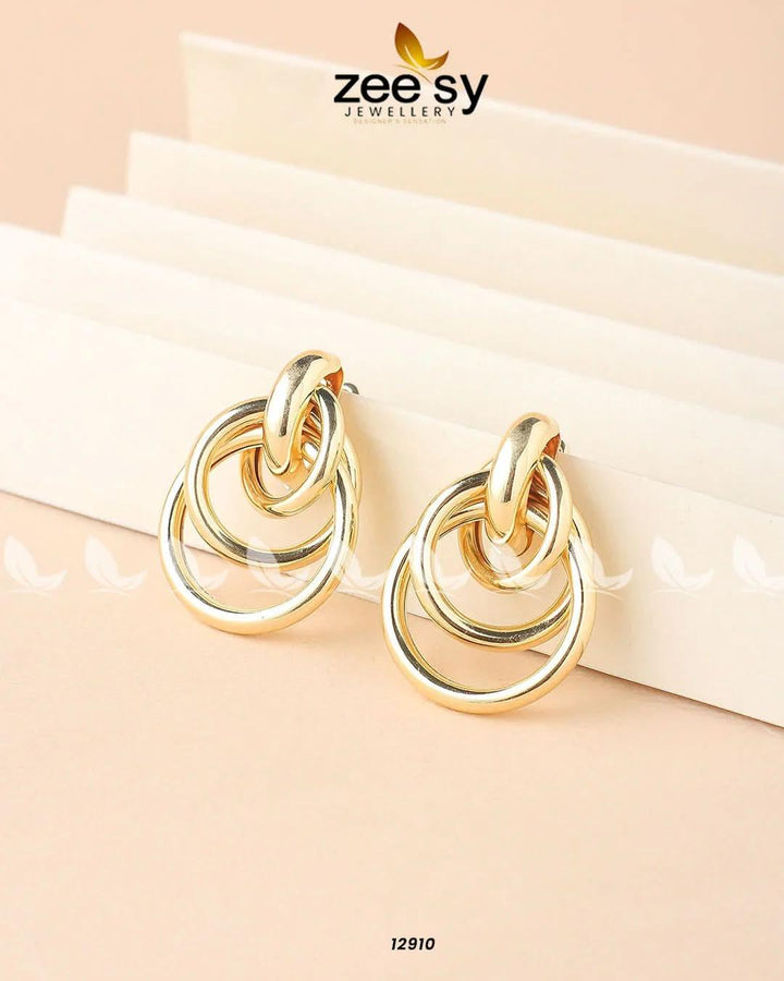 Cosmos Earrings Golden Earrings - Zeesy Jewellery Pakistan | Premium Artificial & Imitation Jewellery