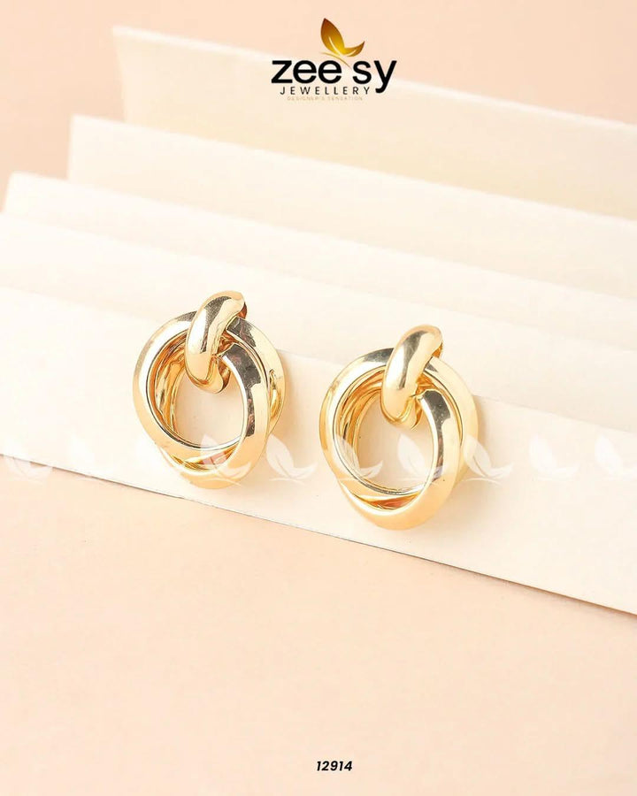 Debilis Earrings Golden Earrings - Zeesy Jewellery Pakistan | Premium Artificial & Imitation Jewellery