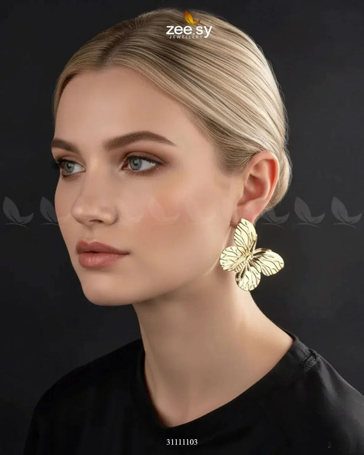 Fluttera Earrings Golden Earrings - Zeesy Jewellery Pakistan | Premium Artificial & Imitation Jewellery