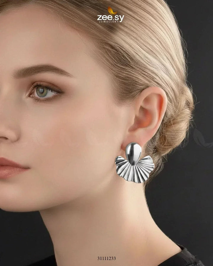Luminara Earrings Earrings - Zeesy Jewellery Pakistan | Premium Artificial & Imitation Jewellery