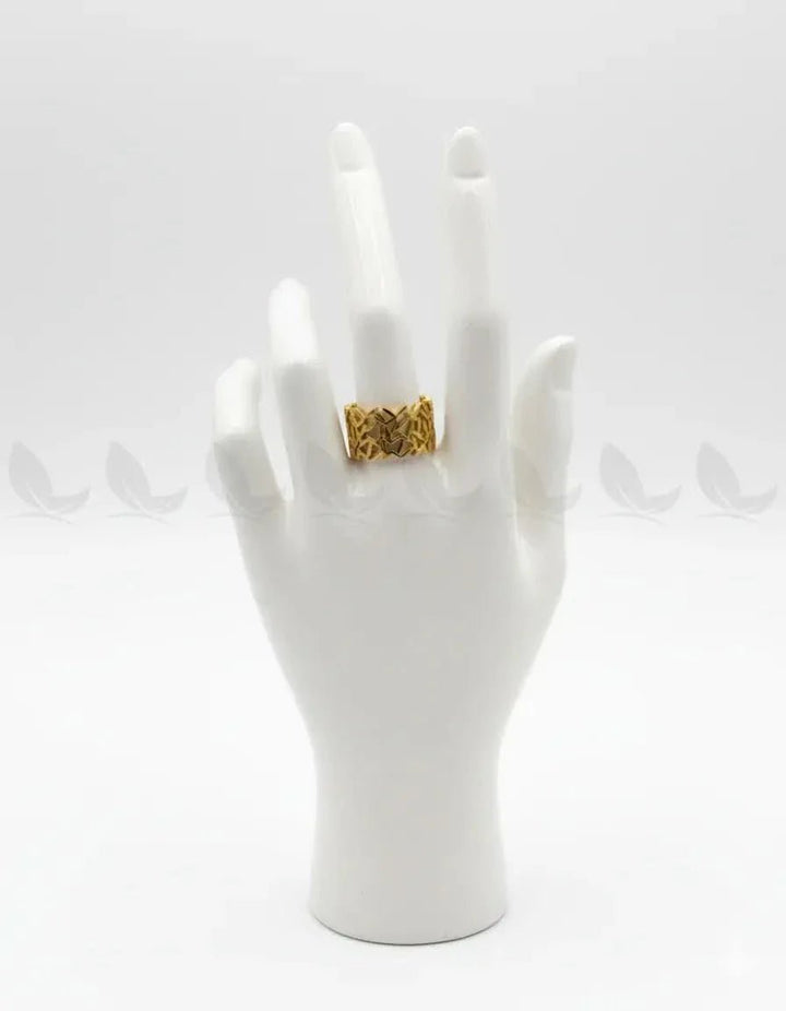Solis Luminous Radiant Ring Finger Ring - Zeesy Jewellery Pakistan | Premium Artificial & Imitation Jewellery