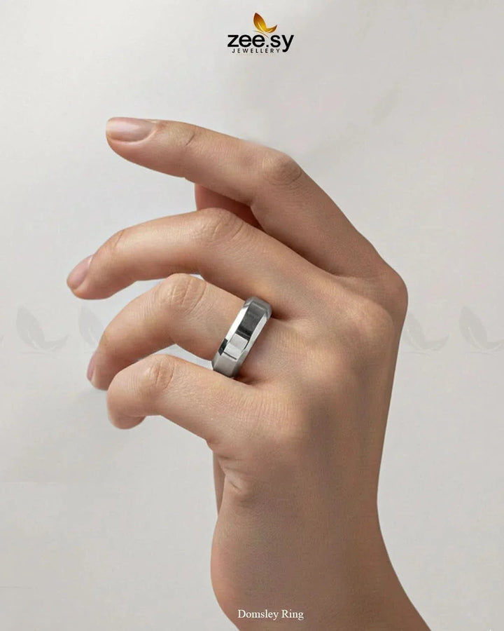 Domsley Ring Finger Ring - Zeesy Jewellery Pakistan | Premium Artificial & Imitation Jewellery