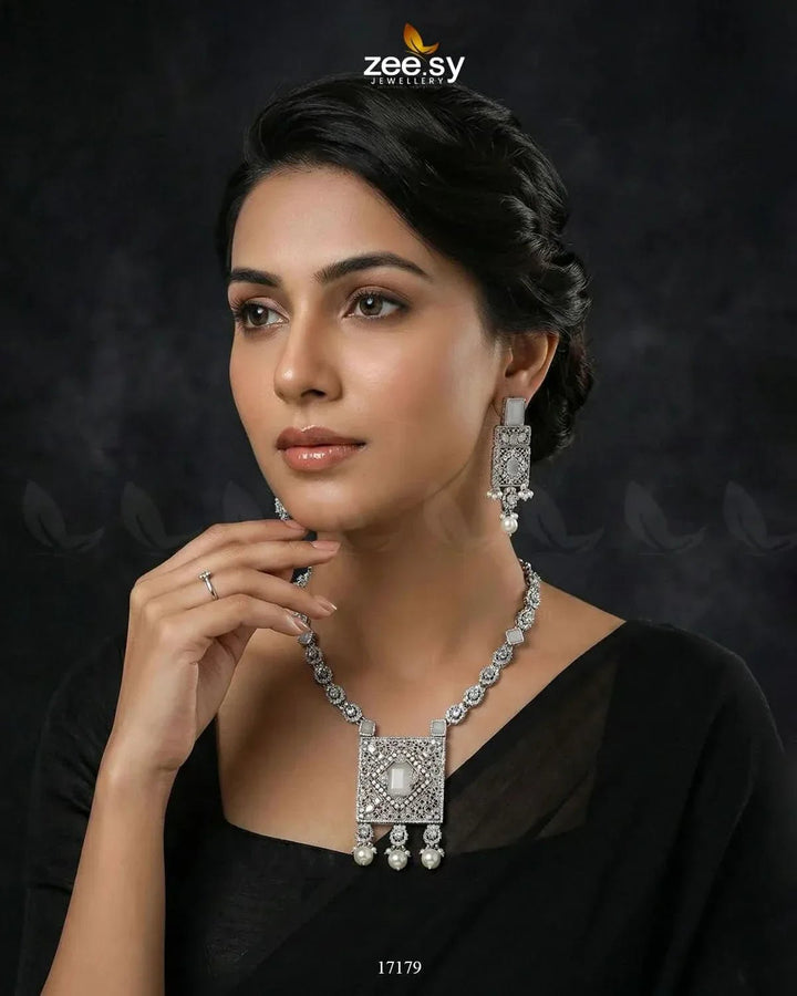 Captivating Crystals Necklace Necklace Sets - Zeesy Jewellery Pakistan | Premium Artificial & Imitation Jewellery