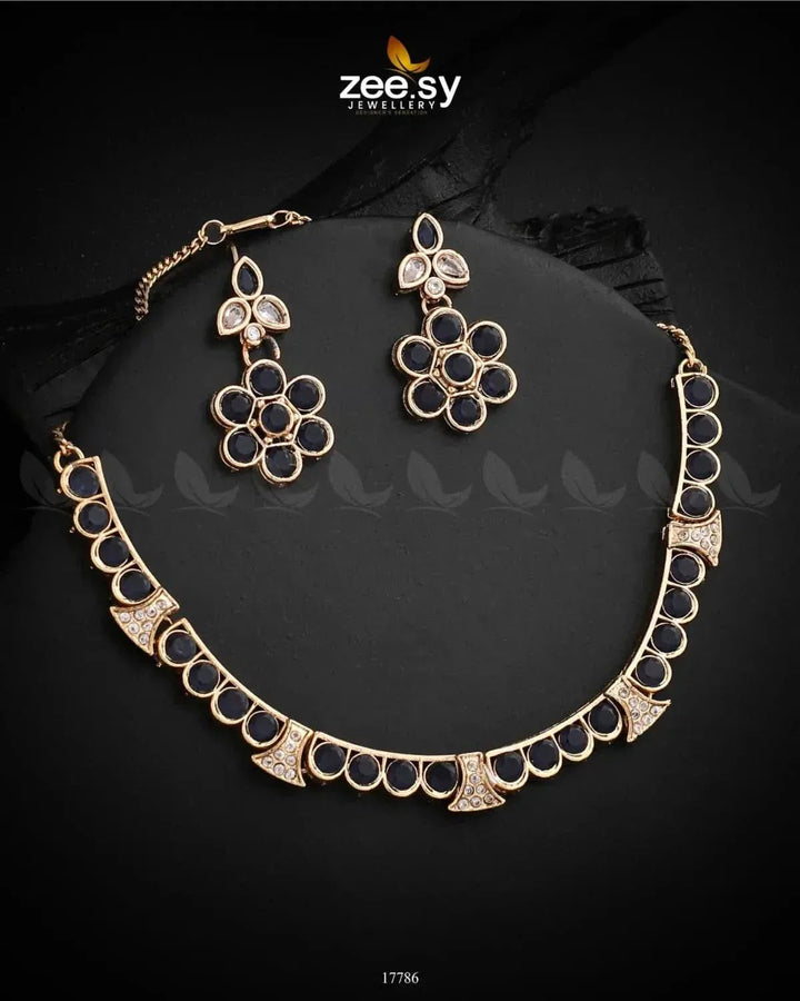 Textured Necklace Golden Black Necklace Sets - Zeesy Jewellery Pakistan | Premium Artificial & Imitation Jewellery
