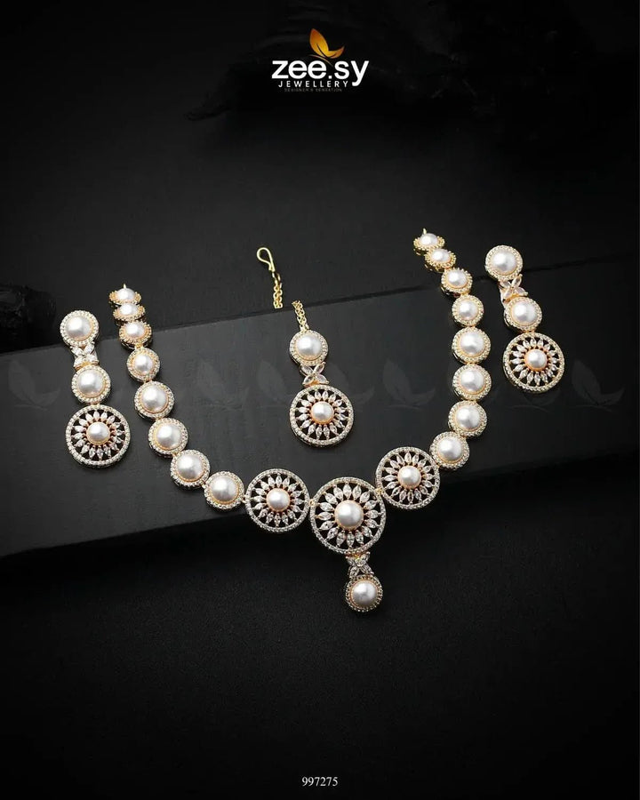 Jonquil Necklace Set Golden Necklace Sets - Zeesy Jewellery Pakistan | Premium Artificial & Imitation Jewellery