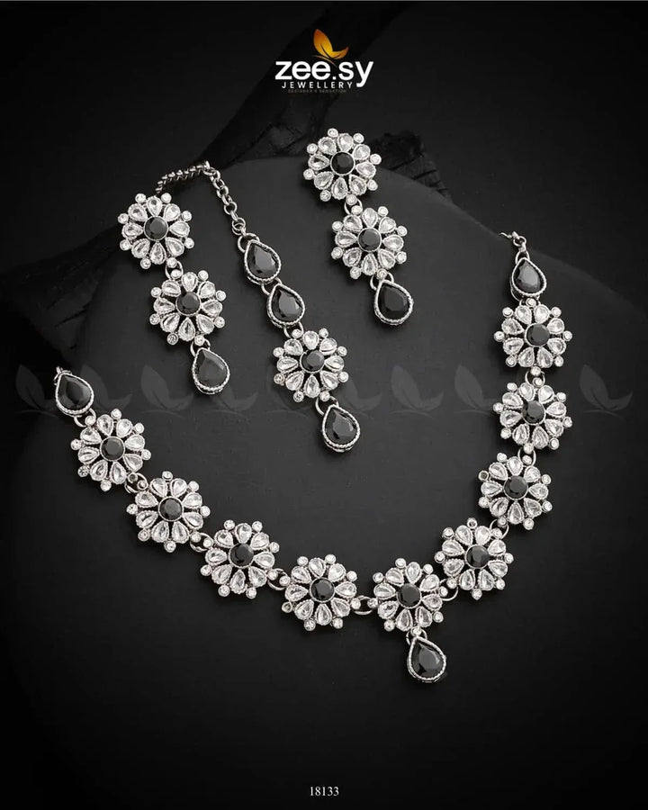 Narcissus Necklace Set Silver Black Necklace Sets - Zeesy Jewellery Pakistan | Premium Artificial & Imitation Jewellery