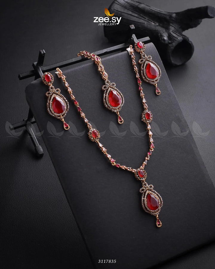 Syra Yousuf Necklace Set Golden Ruby Necklace Sets - Zeesy Jewellery Pakistan | Premium Artificial & Imitation Jewellery