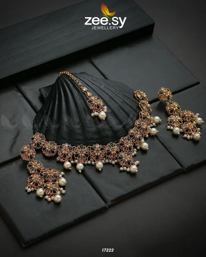 Magnolia Glimmer Necklace Blue Necklace Sets - Zeesy Jewellery Pakistan | Premium Artificial & Imitation Jewellery