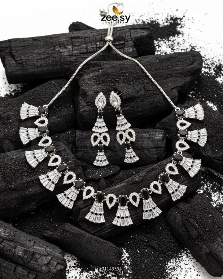 Baguette Fringe Tassel Necklace Set Necklace Sets - Zeesy Jewellery Pakistan | Premium Artificial & Imitation Jewellery