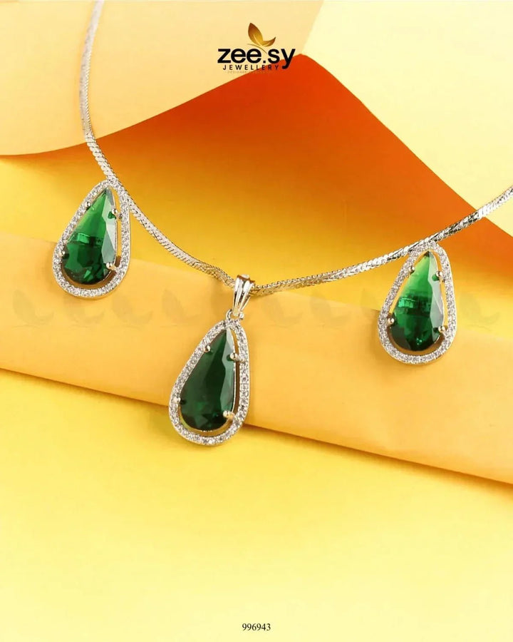 Nova Pendant Set Emerald Green Pendant - Zeesy Jewellery Pakistan | Premium Artificial & Imitation Jewellery