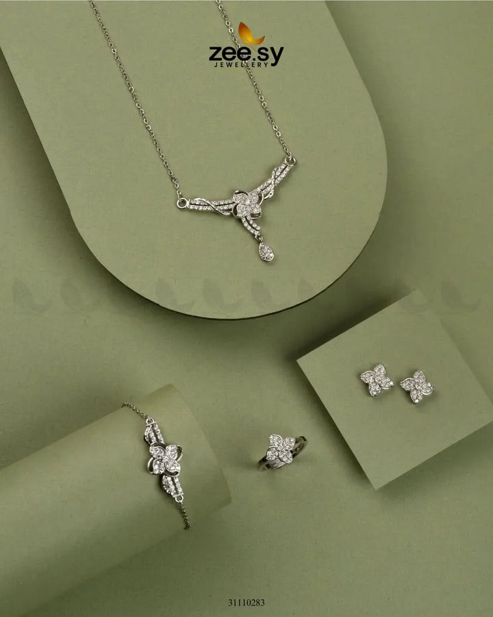 Nivia Pendant Silver Pendant - Zeesy Jewellery Pakistan | Premium Artificial & Imitation Jewellery