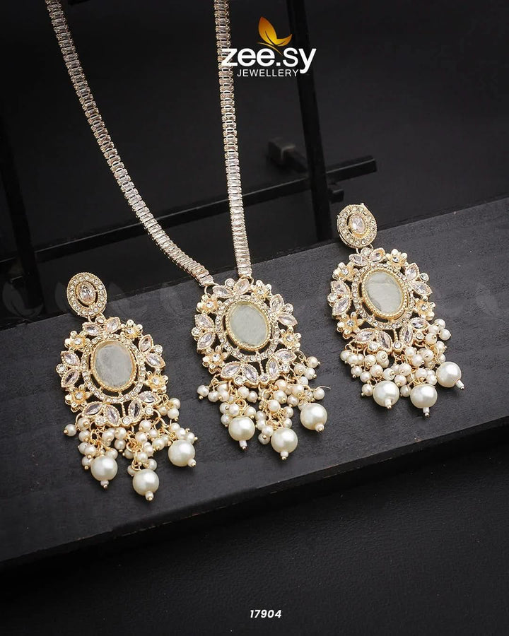 Basil Shield Vintage Necklace Set Golden White Pendants - Zeesy Jewellery Pakistan | Premium Artificial & Imitation Jewellery