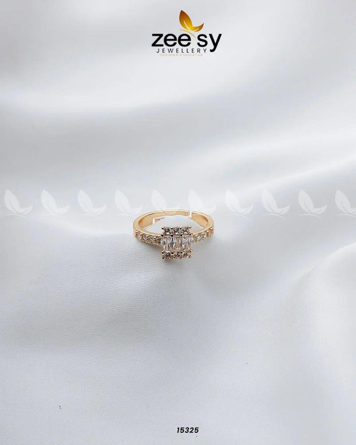 Exclusive Zircon Ring Golden Rings - Zeesy Jewellery Pakistan | Premium Artificial & Imitation Jewellery