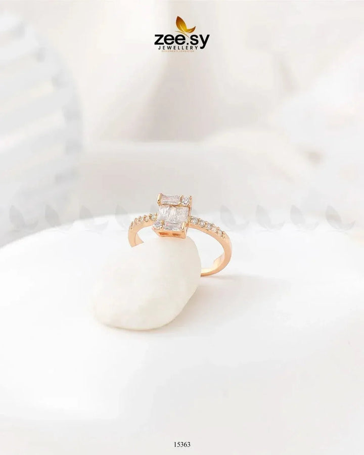 Pleiades Ring Golden Rings - Zeesy Jewellery Pakistan | Premium Artificial & Imitation Jewellery