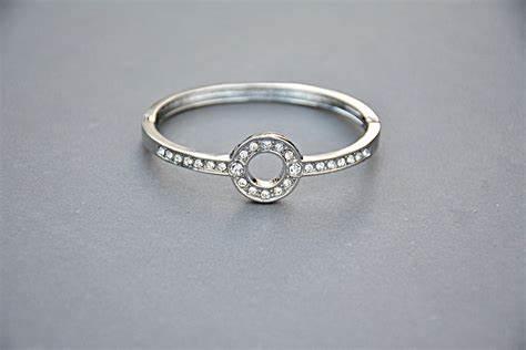 Silver Rings - Essential Accessories for Your Style (2026)