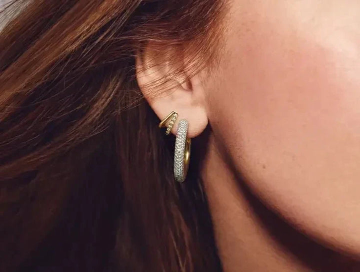 A Comparison of Clip-Ons, Hoops, and Stud Earrings (2026)