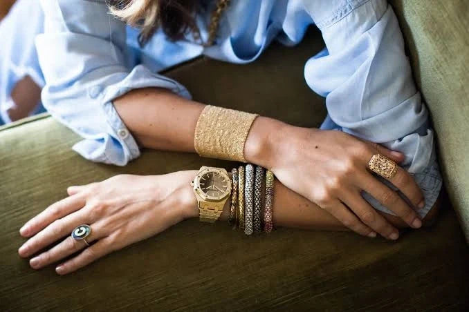How to Choose the Right Watch for Your Wrist and Your Style