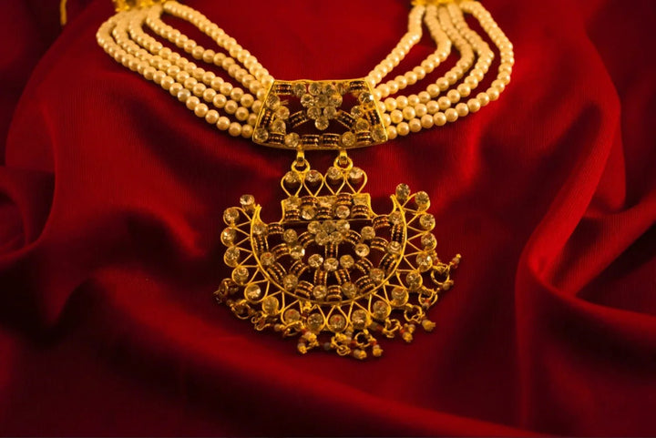 Why Brides Are Choosing For Artificial Jewelry (2026)