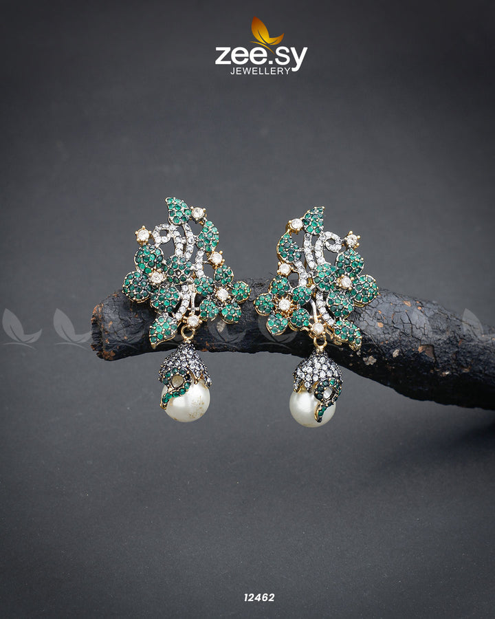 Zauq-E-Husn Earrings